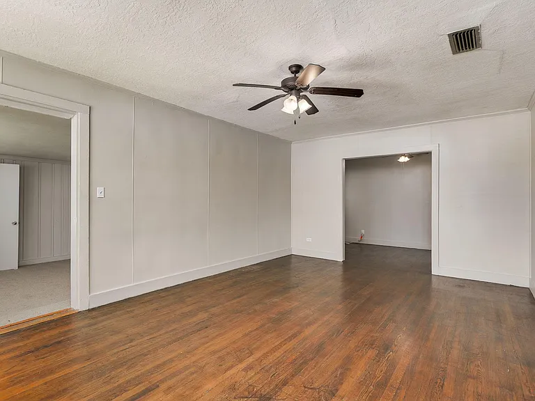 217 N 25th Ave — Photo 12