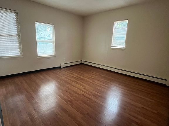 2nd image of 174 Ashley St APT B4