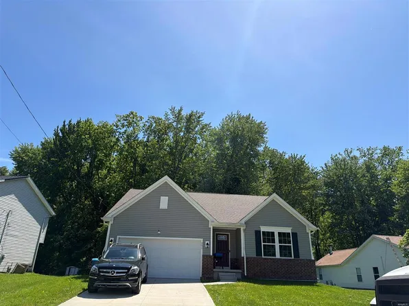 201 Michael Ct, Painesville, OH 44077