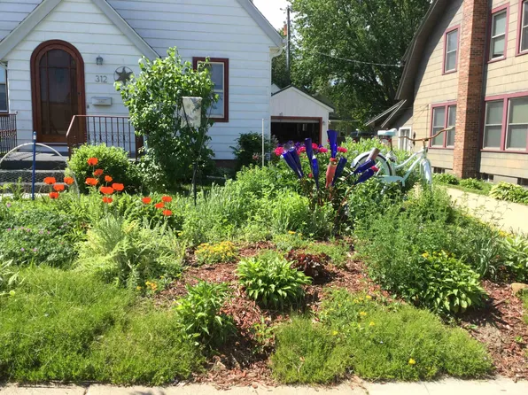 312 W Lacrosse St, Tomah, WI 54660