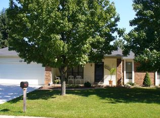 17 Heather Valley Cir, Saint Peters, MO 63376