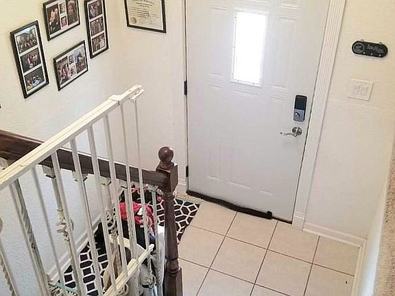 2nd image of 1619 Kingsway St
