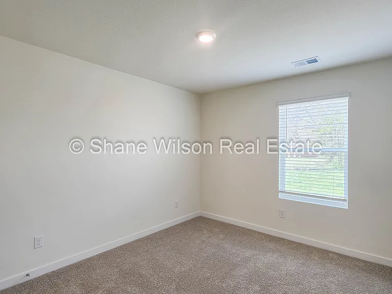 119 Fox Den Cir — Photo 20