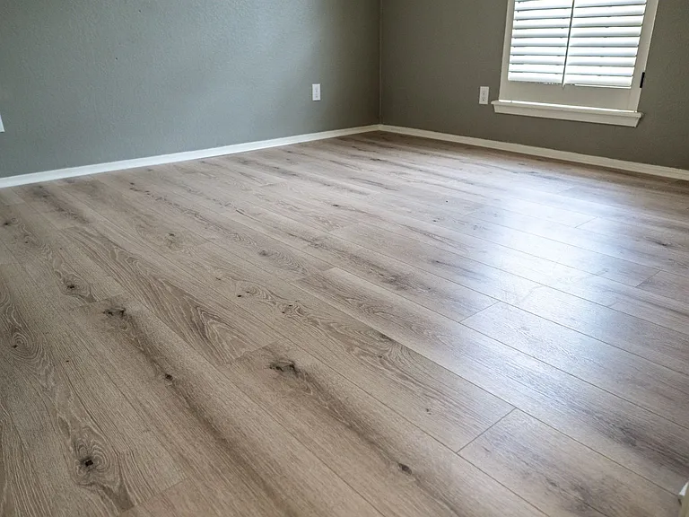 1333 Friars St — Photo 38