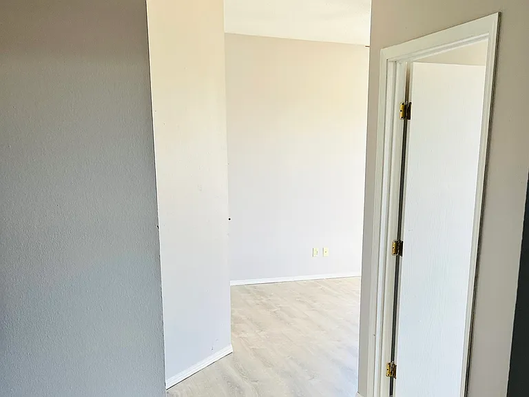 1109 Walton Ave #5 — Photo 13