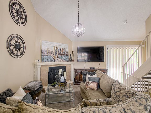 2nd image of 5778 N Anita Ave