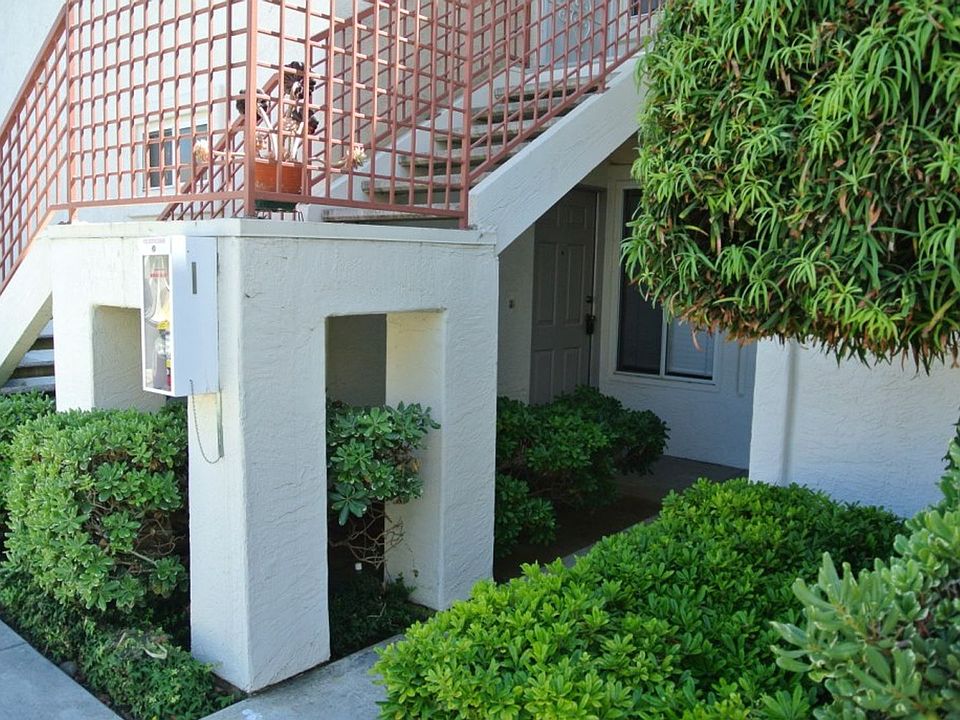 1st image of 310 Isthmus Way Unit 14