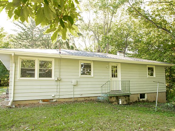 4th image of 2661 E State Road 32