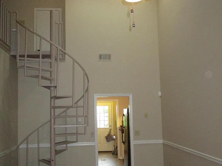 230 Bridgeford Blvd — Photo 5