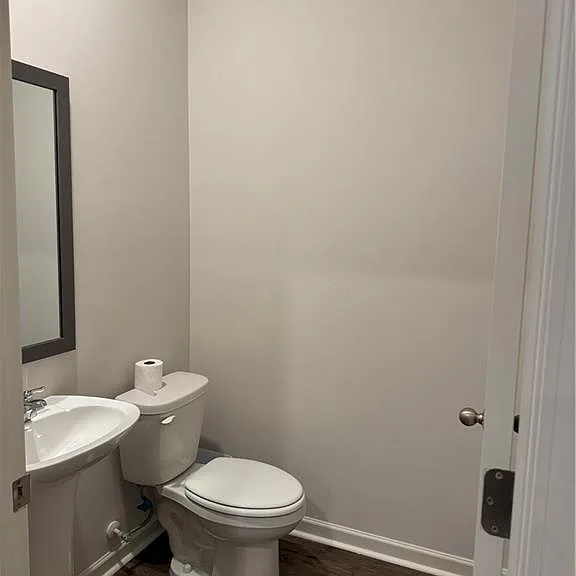 471 Stoneybrook Dr — Photo 7