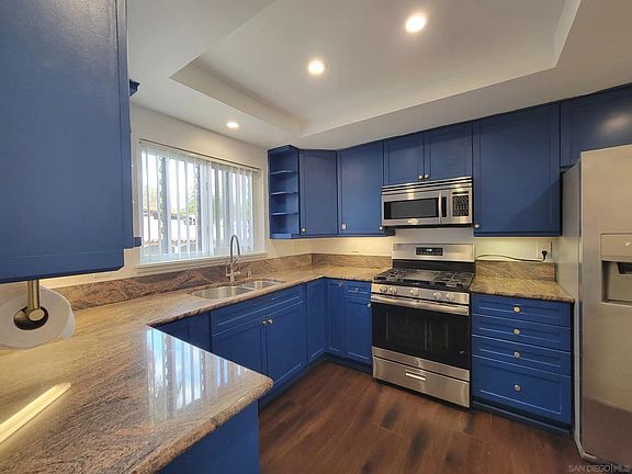 4th image of 17011 Bernardo Center Dr APT B