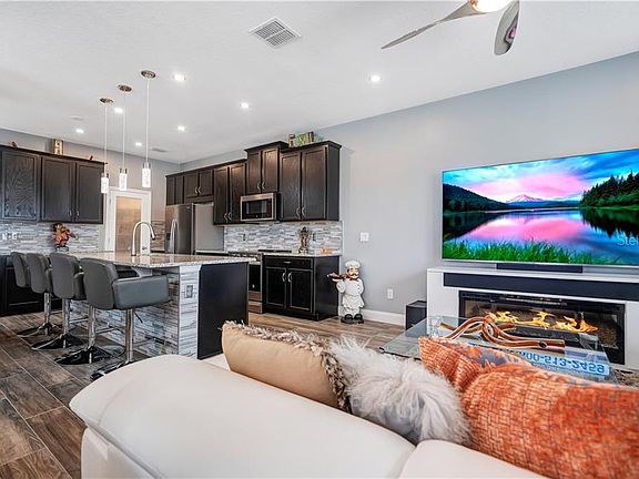 3rd image of 13459 Gorgona Isle Dr