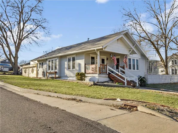 1301 N Main St, Brookfield, MO 64628