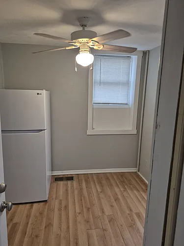 105 E Front St #2 Photo 1