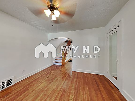 5th image of 361 Congress Ave