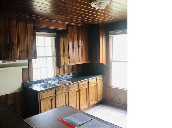 1359 Amsterdam Ct, Mobile, AL 36605