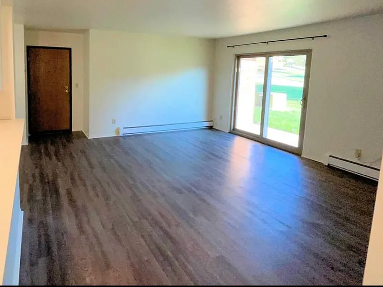 1102-1122 City Springs Rd — Photo 4