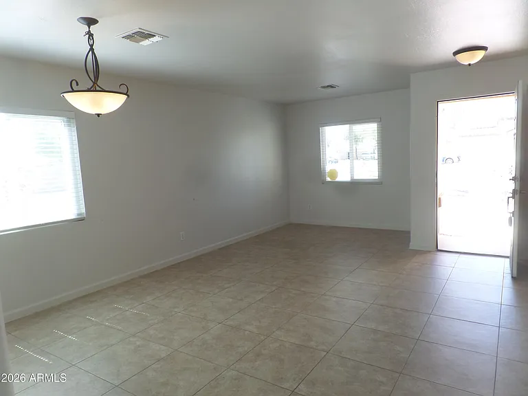 3901 E Morenci Rd — Photo 3