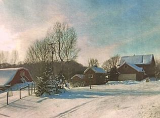 586 E Kasson Rd, Maple City, MI 49664