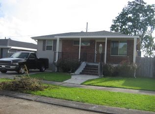 1820 Dogwood Dr, Harvey, LA 70058