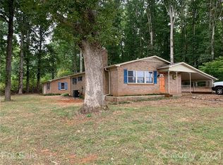 1848 Sigmon Dairy Rd, Newton, NC 28658