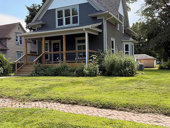 3rd image of 110 W Valley Ave