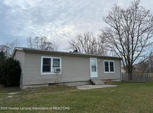 6815 Aurelius Rd, Lansing, MI 48911