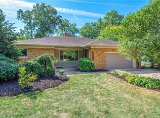 29315 Osborn Rd, Bay Village, OH 44140