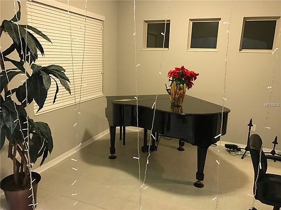 5th image of 5151 Sorrento Blvd E