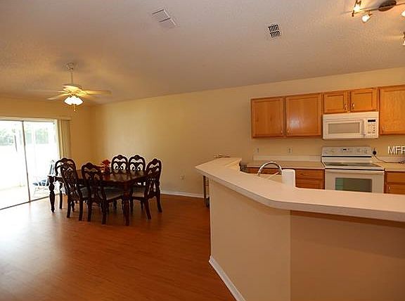 4th image of 16942 Cornerwood Dr