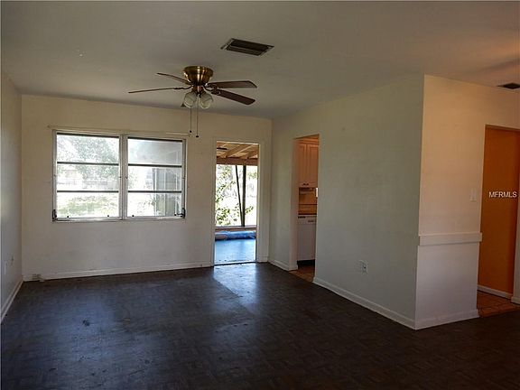3rd image of 22059 Hernando Ave