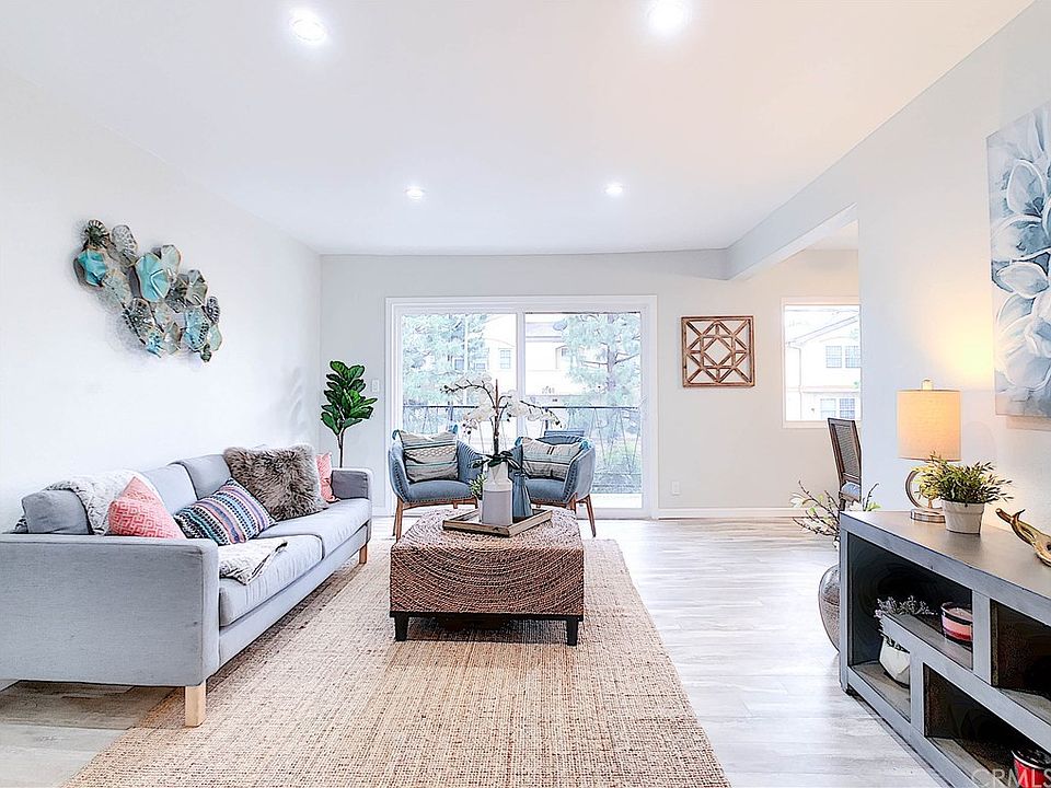 1st image of 1041 W 252nd St #6
