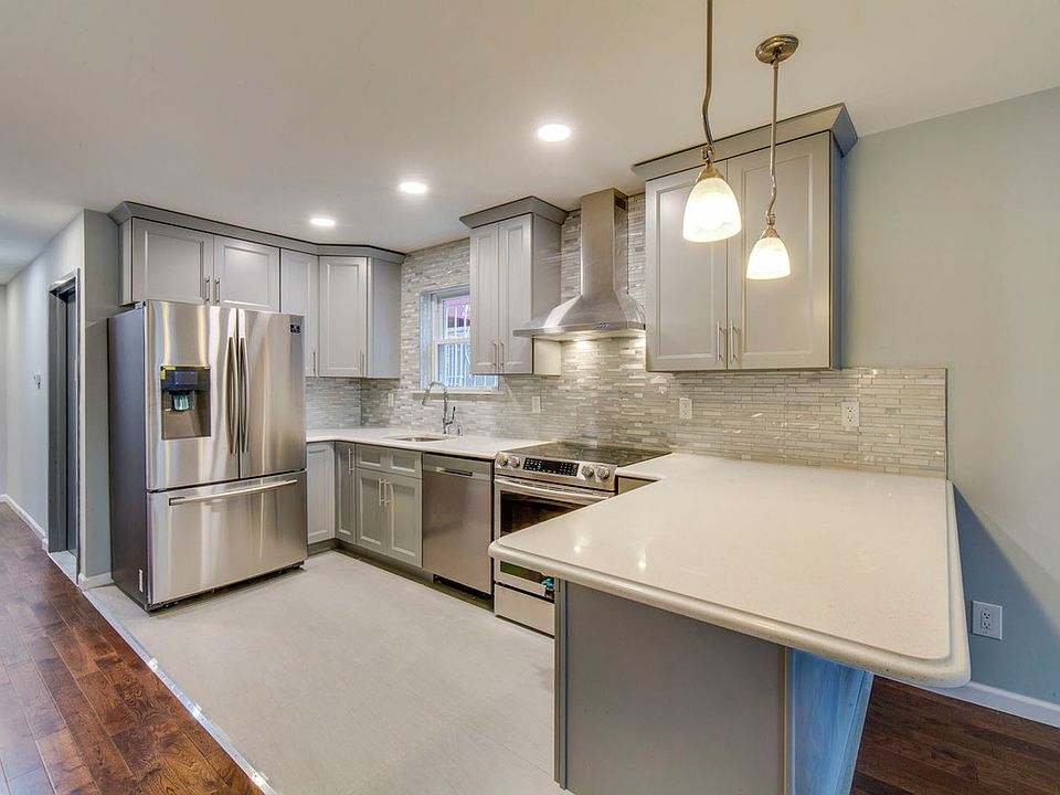 1st image of 25-22 18th St #2F