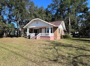 506 Saint Marys Dr, Waycross, GA 31501