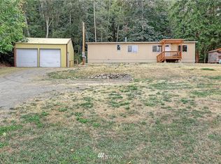 920 Margie Ann Dr, Camano Island, WA 98282