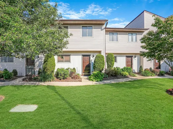 650 Newbridge Road #55, East Meadow, NY 11554