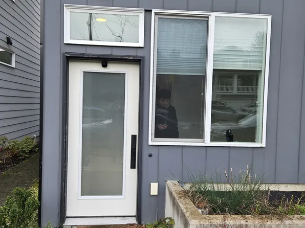 4610 Woodland Park Ave N, Seattle, WA 98103