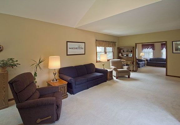 4th image of 7642 Johntimm Ct