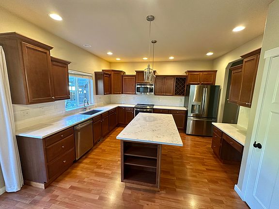 2nd image of 3606 52nd Ave SE