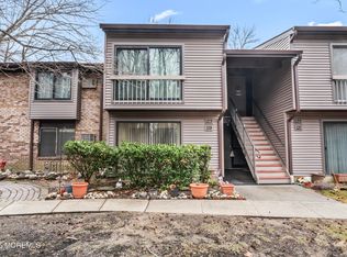 119 Lexington Ct, Red Bank, NJ 07701