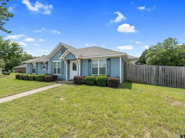 428 Martin St, Chandler, TX 75758