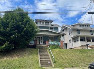 1309 Saint Elmo Ave NE, Canton, OH 44705