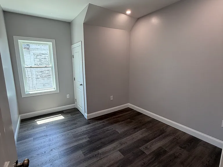 314 Dartmouth St #1 — Photo 7