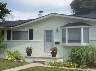 15172 Paderewski St, Livonia, MI 48154