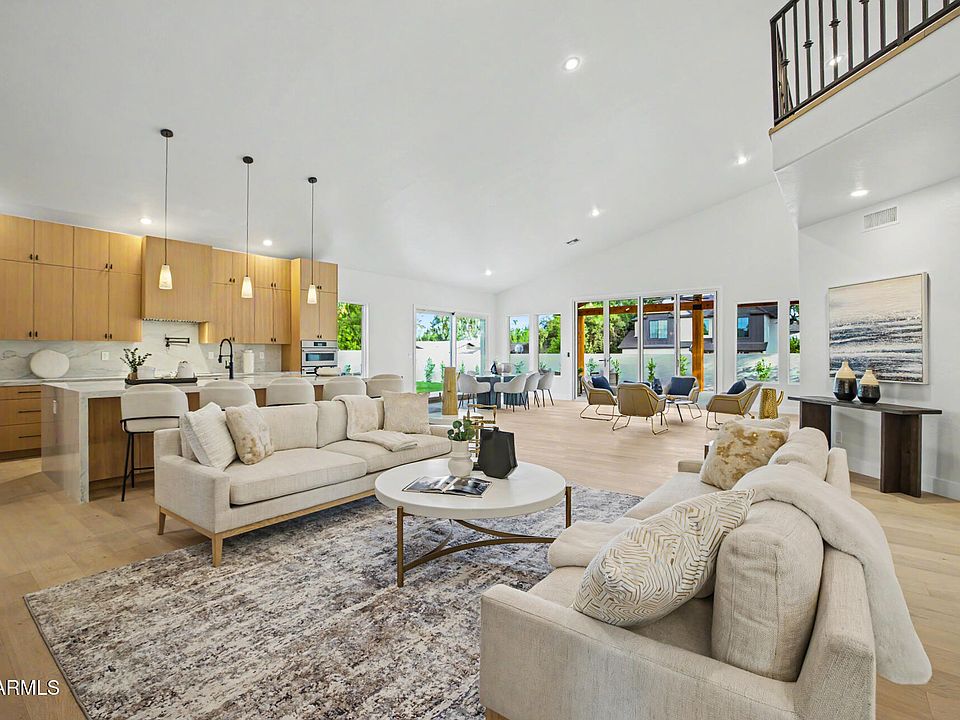 1st image of 1321 W GARDENIA Avenue