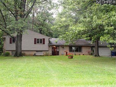 2nd image of 4711 Linda Ln