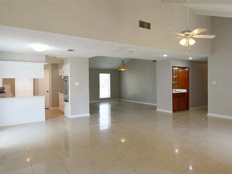 10127 Sagegate Dr — Photo 7