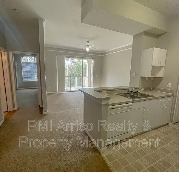 17112 Carrington Park Dr #924 — Photo 4
