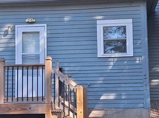 216 NE Douglas St APT 1, Lees Summit, MO 64063