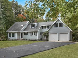 27 Atwood St, Southborough, MA 01772